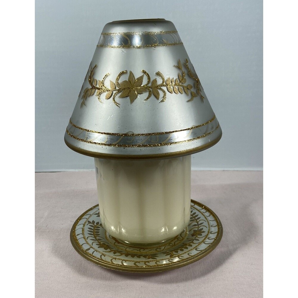 Yankee Candle with Silver and Gold Holder